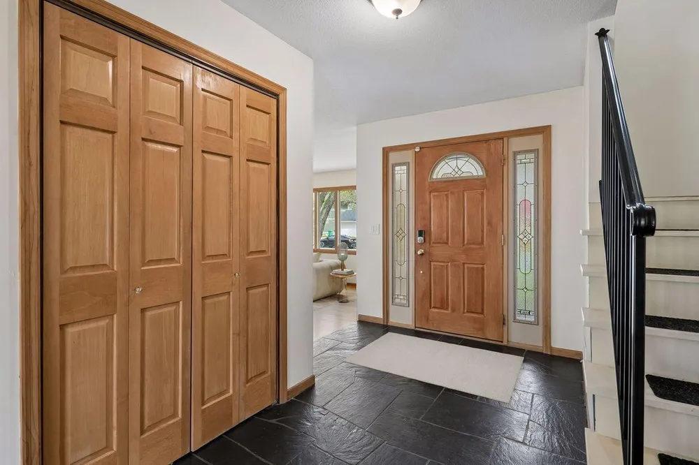 8817 Westmoreland Ln, Saint Louis Park, MN 55426