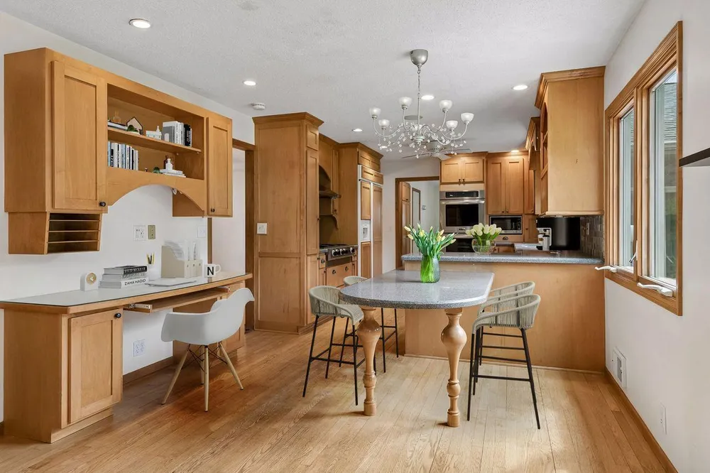 8817 Westmoreland Ln, Saint Louis Park, MN 55426
