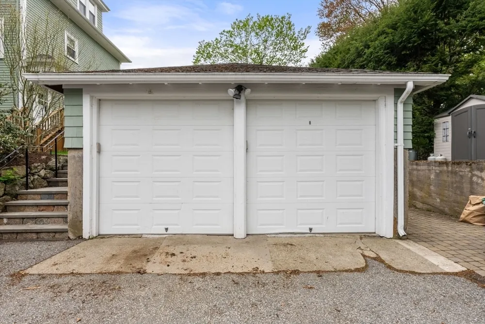 1469 Centre St, Newton, MA 02461