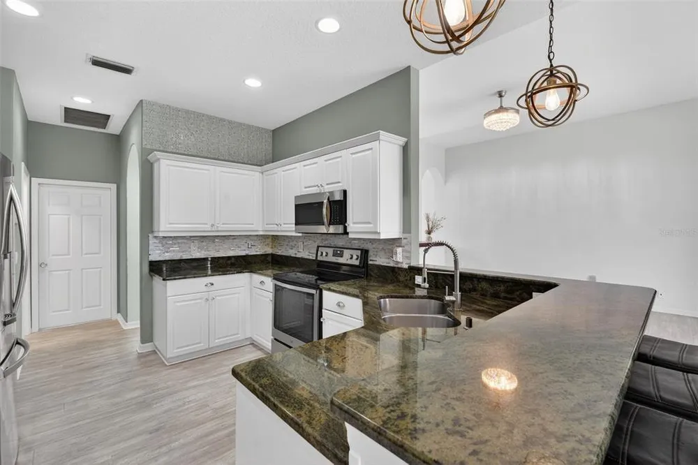 4449 Golden Lake Dr, Sarasota, FL 34233