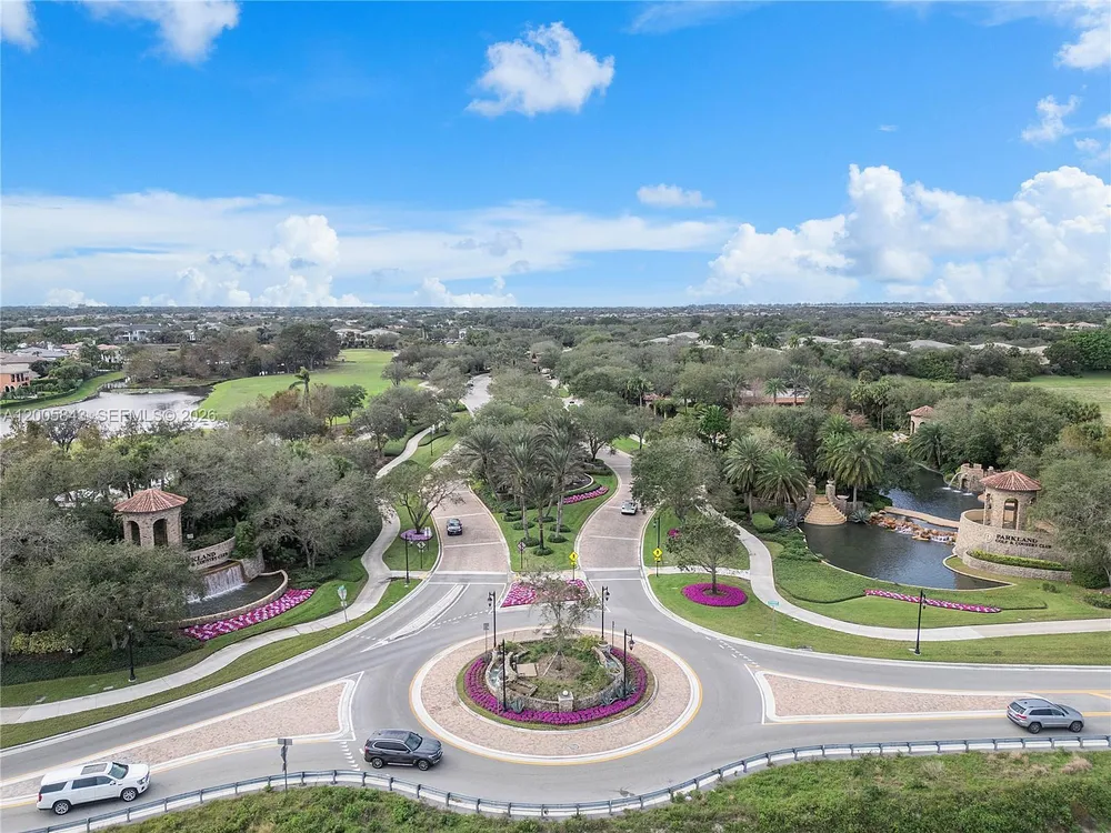 7080 Long Leaf Dr, Parkland, FL 33076