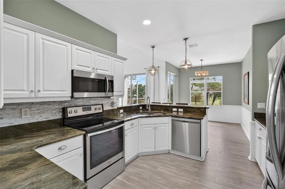 4449 Golden Lake Dr, Sarasota, FL 34233