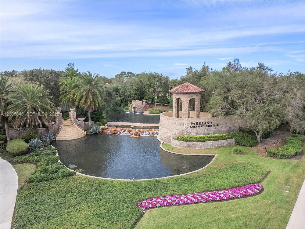 7080 Long Leaf Dr, Parkland, FL 33076