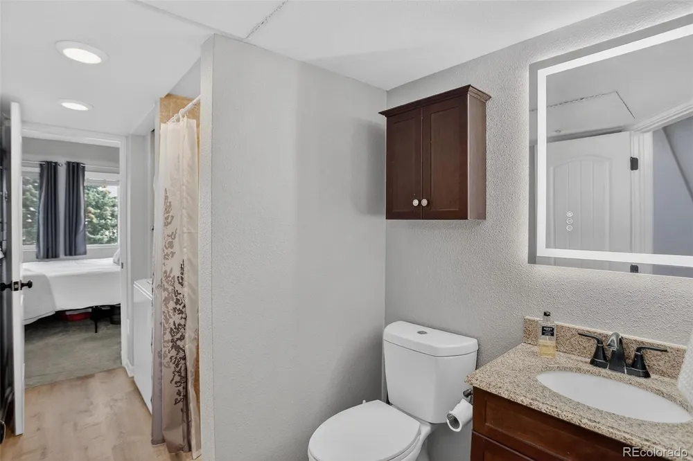 1830 Newland Ct, Lakewood, CO 80214