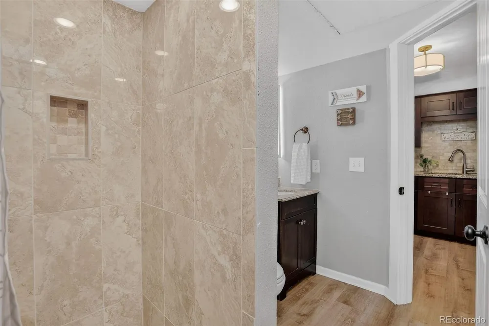1830 Newland Ct, Lakewood, CO 80214