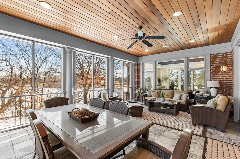 18313 Nicklaus Way, Eden Prairie, MN 55347