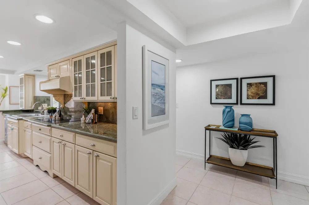 4900 N Ocean Blvd, Lauderdale-by-the-Sea, FL 33308