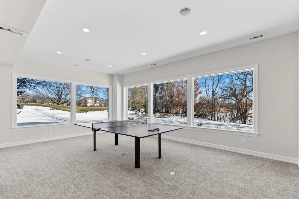 18313 Nicklaus Way, Eden Prairie, MN 55347