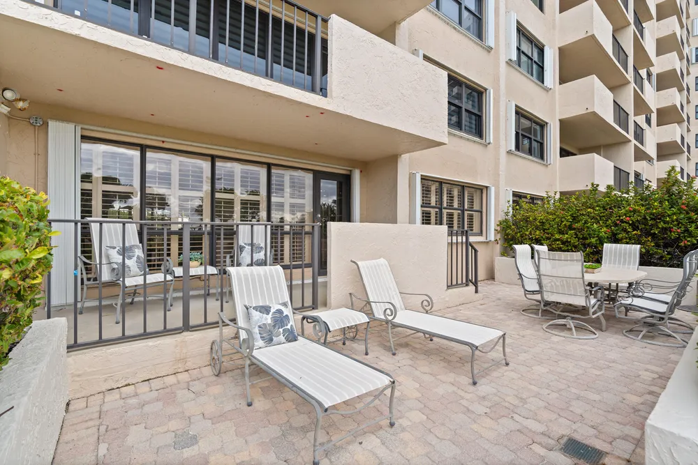 4900 N Ocean Blvd, Lauderdale-by-the-Sea, FL 33308