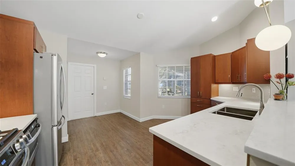 4668 Hamlets Grove Dr, Sarasota, FL 34235