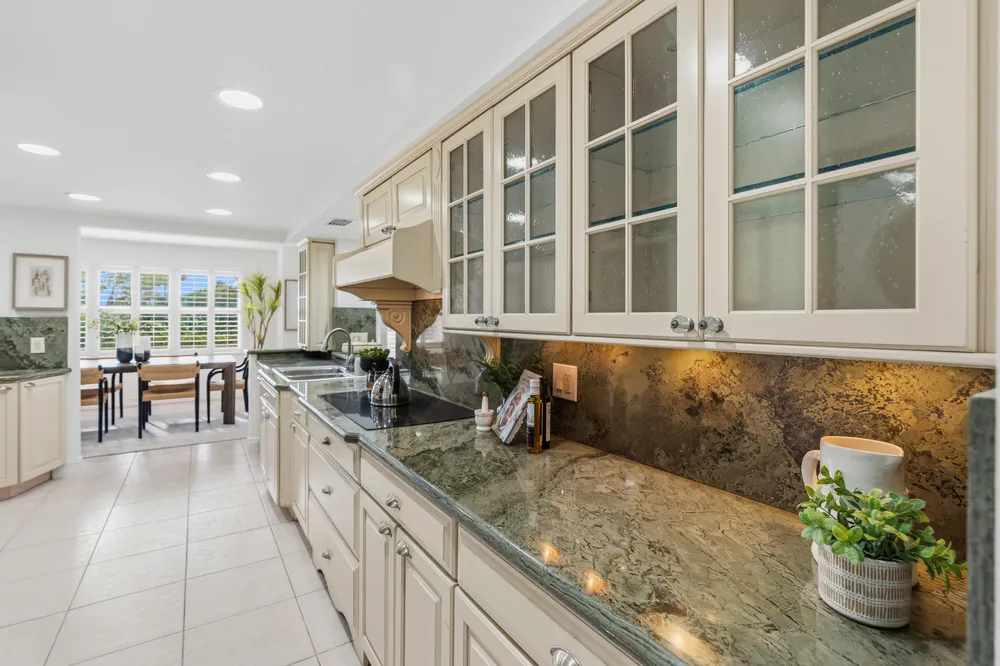 4900 N Ocean Blvd, Lauderdale-by-the-Sea, FL 33308
