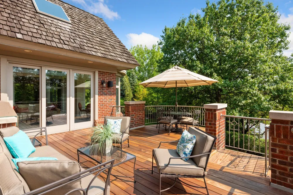 18313 Nicklaus Way, Eden Prairie, MN 55347