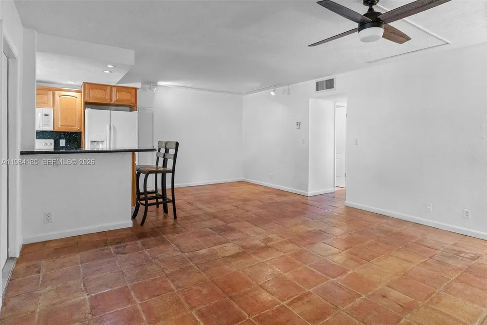 1340 NE 28th Ave, Pompano Beach, FL 33062