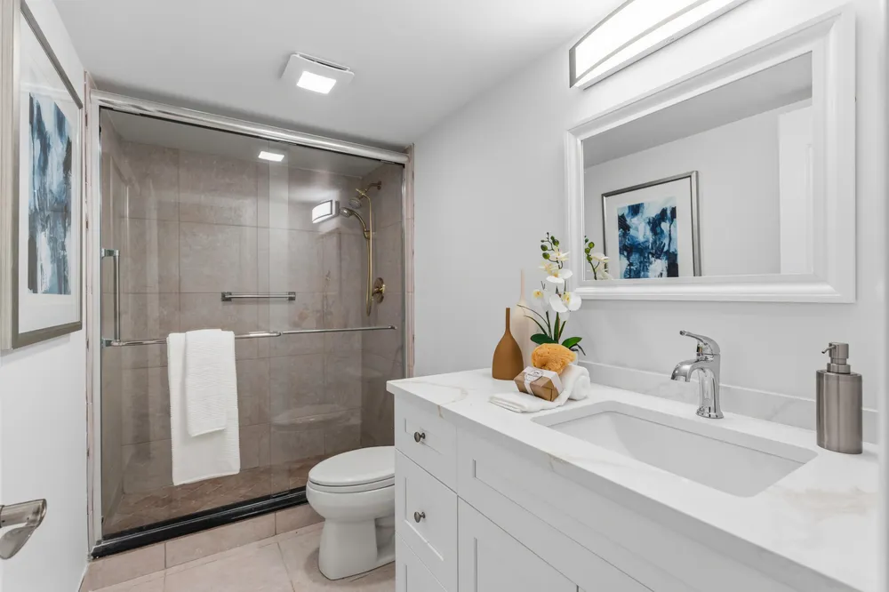 4900 N Ocean Blvd, Lauderdale-by-the-Sea, FL 33308