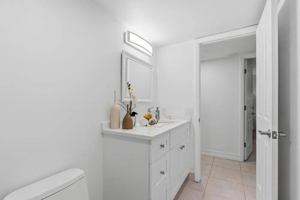 4900 N Ocean Blvd, Lauderdale-by-the-Sea, FL 33308