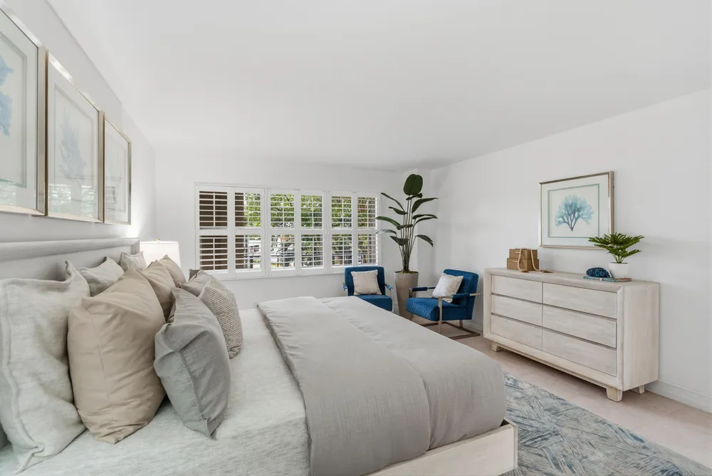 4900 N Ocean Blvd, Lauderdale-by-the-Sea, FL 33308