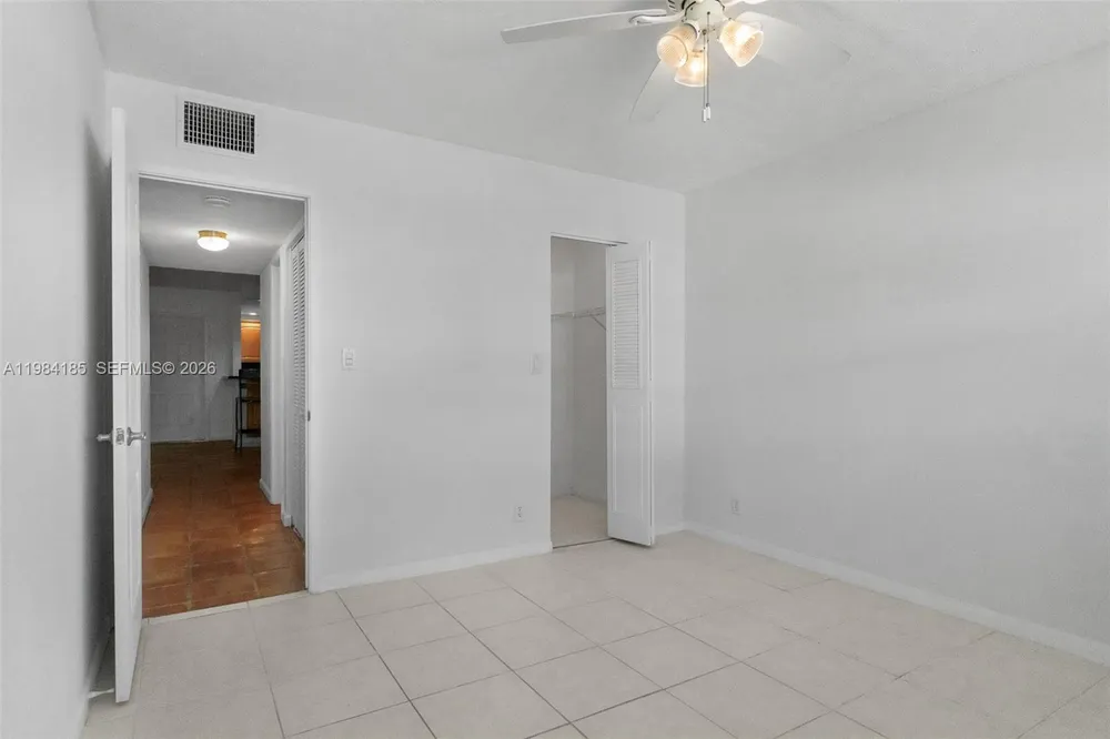 1340 NE 28th Ave, Pompano Beach, FL 33062