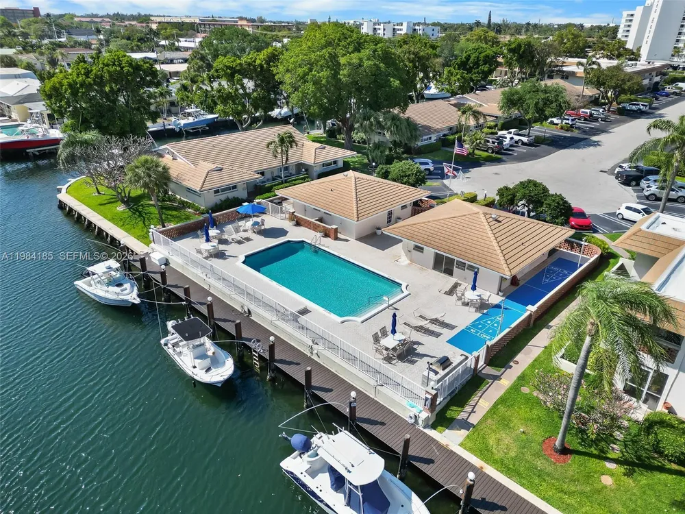 1340 NE 28th Ave, Pompano Beach, FL 33062