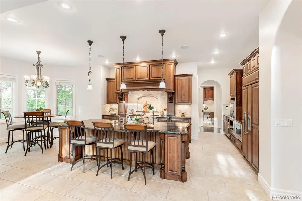 15 Foxtail Circle, Englewood, CO 80113