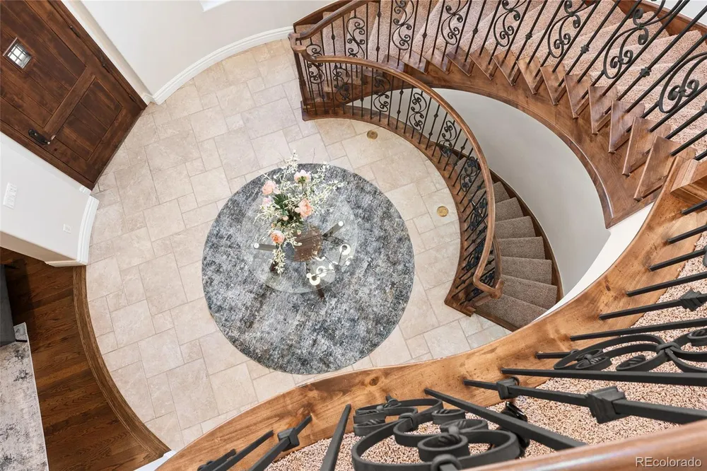 15 Foxtail Circle, Englewood, CO 80113