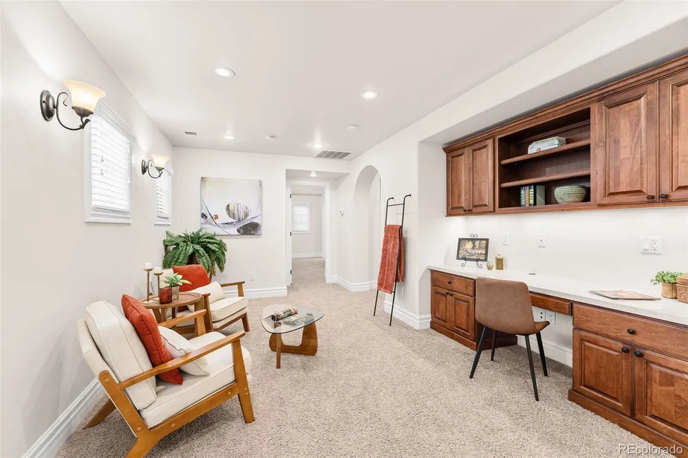 15 Foxtail Circle, Englewood, CO 80113