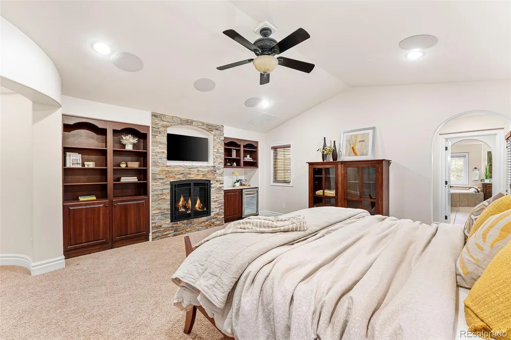 15 Foxtail Circle, Englewood, CO 80113