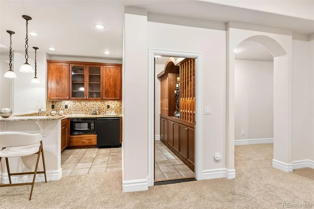 15 Foxtail Circle, Englewood, CO 80113