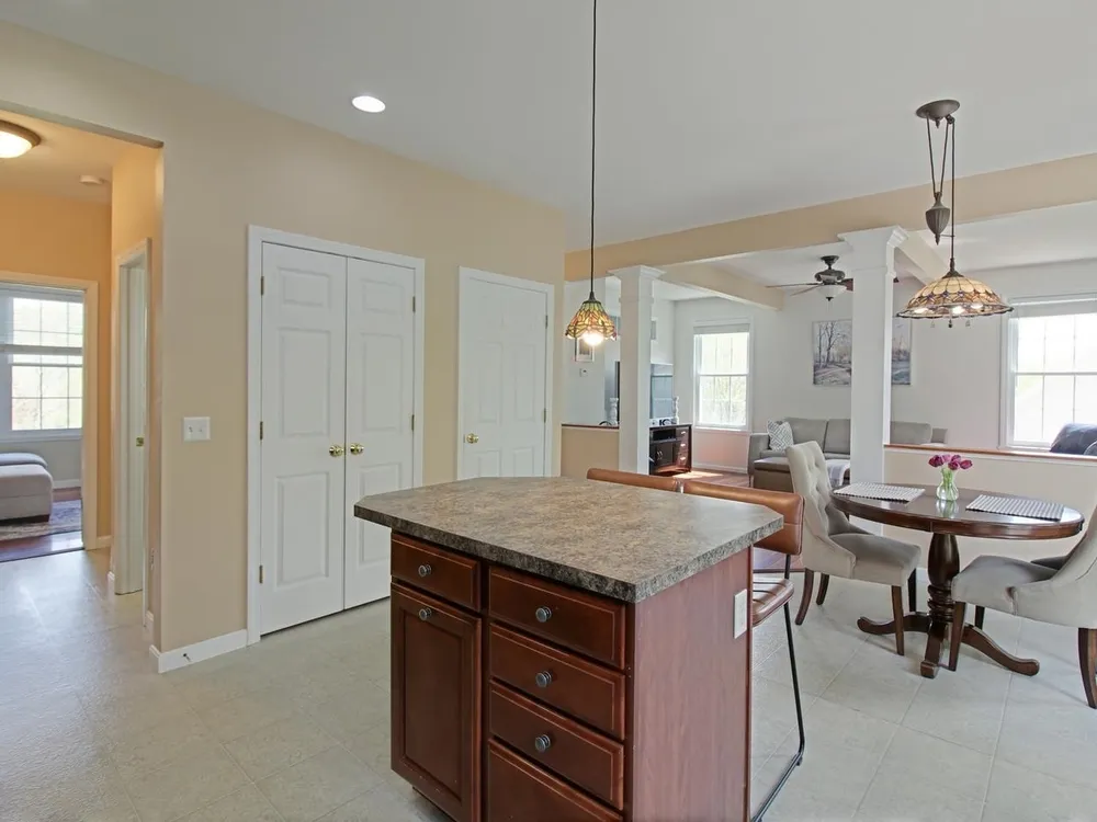 129 Allen Dr, Milton, VT 05468