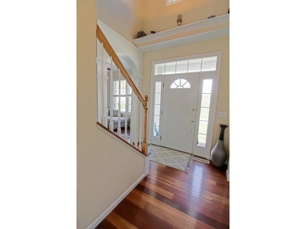 129 Allen Dr, Milton, VT 05468