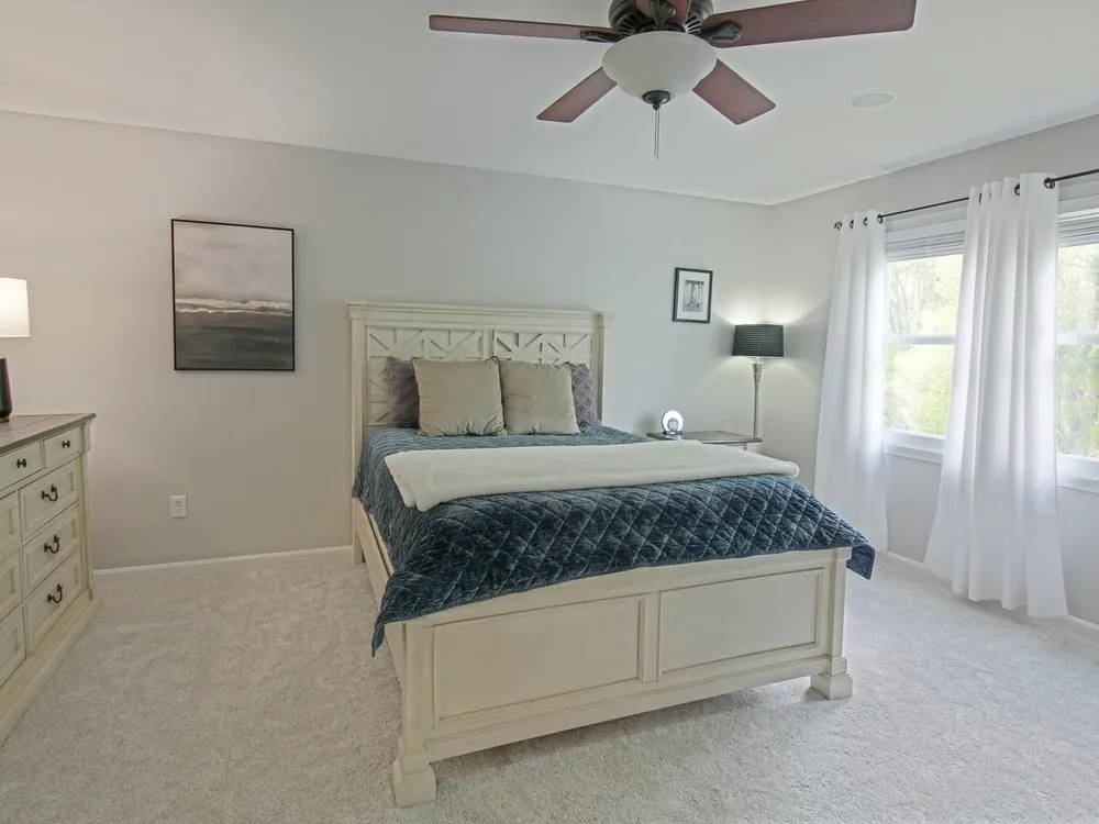129 Allen Dr, Milton, VT 05468