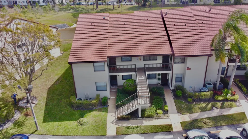 7674 Tahiti Ln, Lake Worth Beach, FL 33467