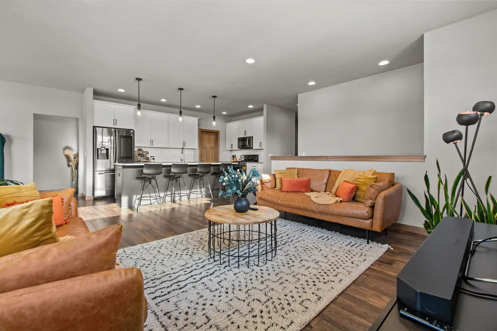 4647 N Cherryvale Ave, Appleton, WI 54913