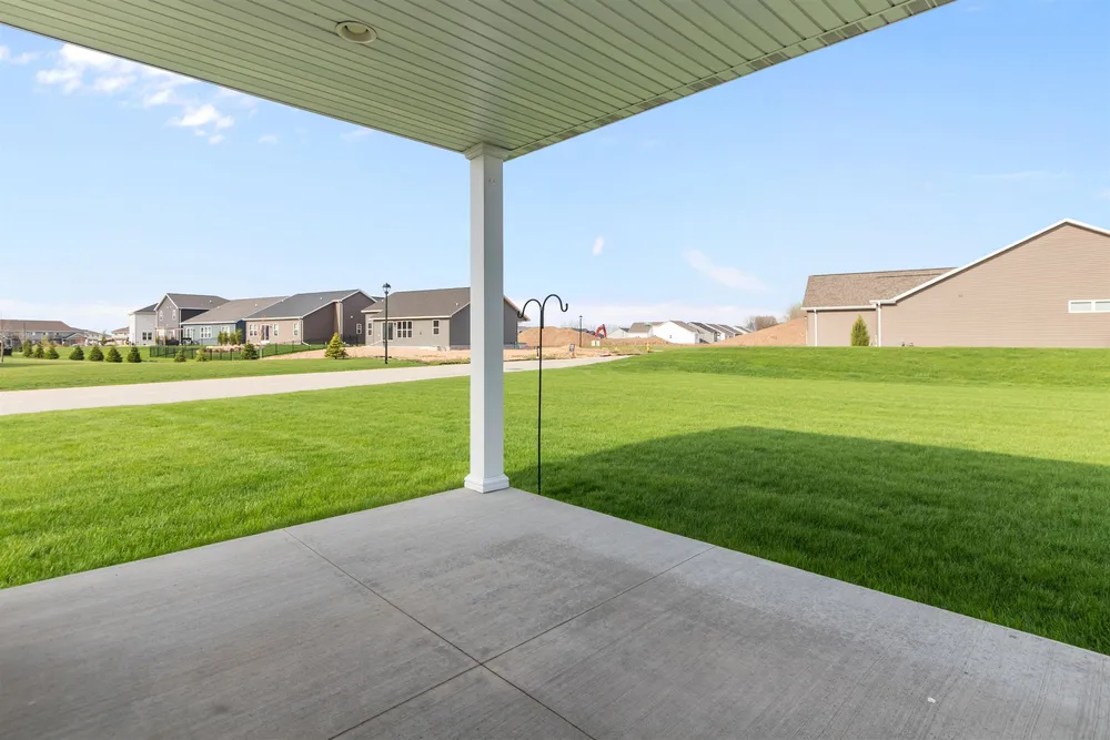 4647 N Cherryvale Ave, Appleton, WI 54913
