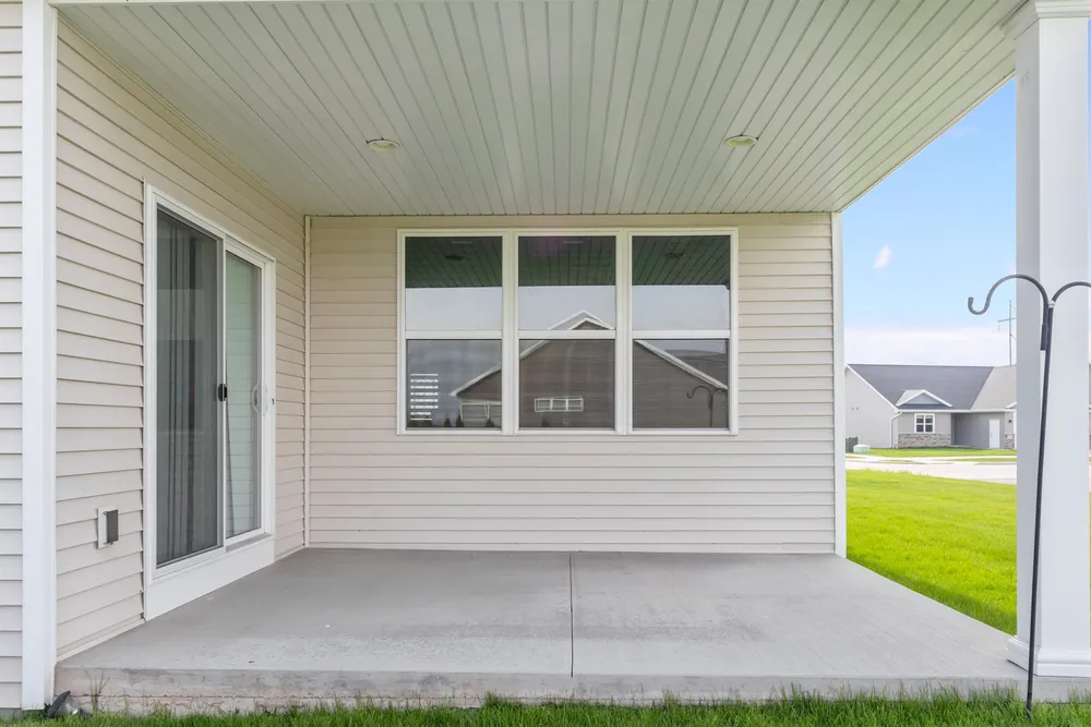 4647 N Cherryvale Ave, Appleton, WI 54913