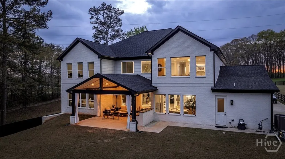 1017 Fleeman Rd, Hoschton, GA 30548