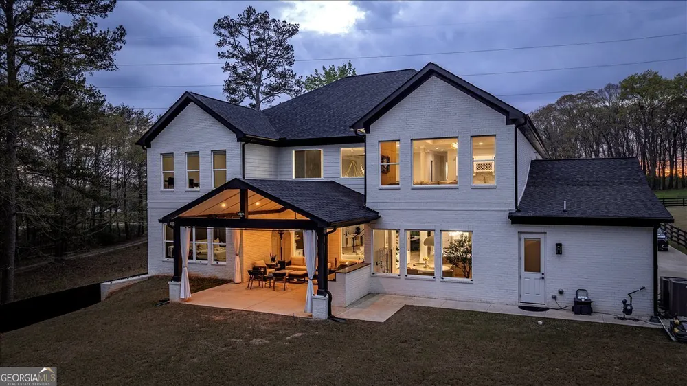 1017 Fleeman Rd, Hoschton, GA 30548