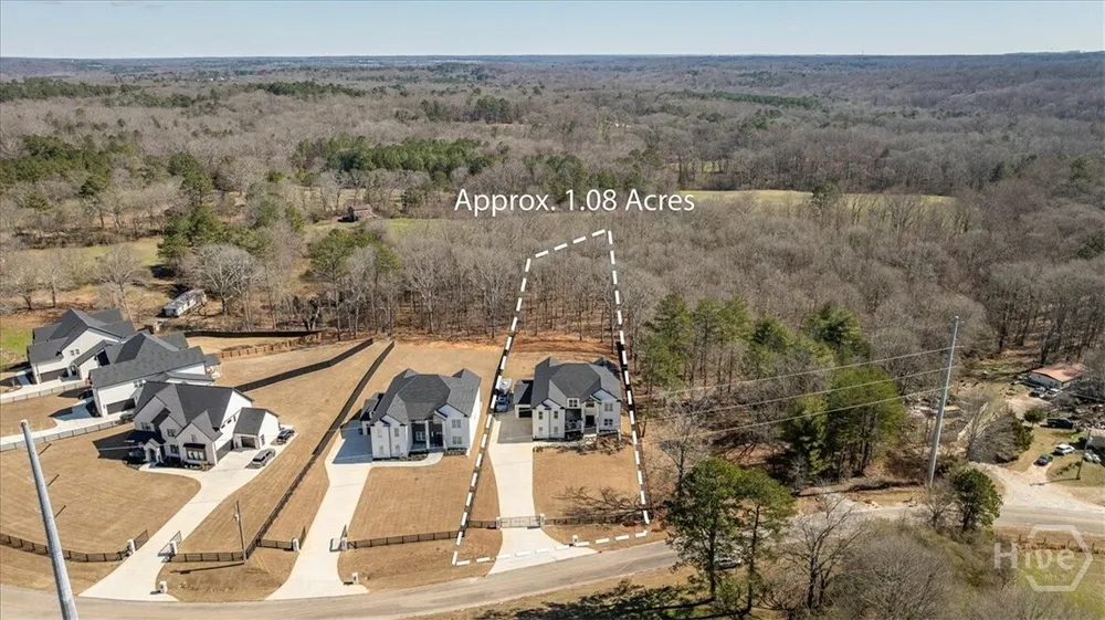 1017 Fleeman Rd, Hoschton, GA 30548