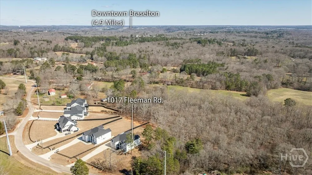 1017 Fleeman Rd, Hoschton, GA 30548