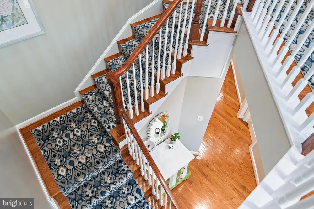 732 Pearson Point Pl, Annapolis, MD 21401