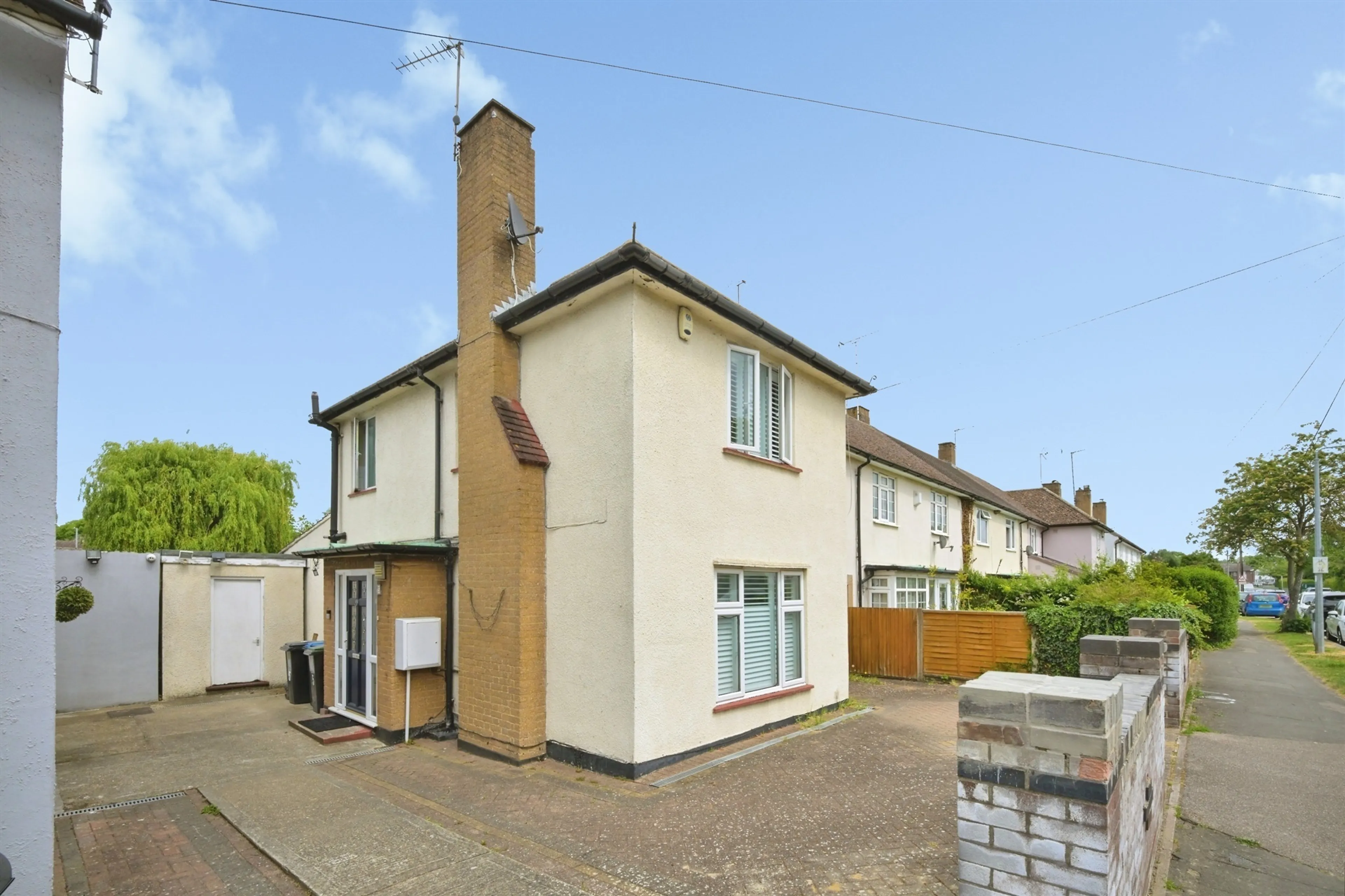 Property at Hyde Mead, Nazeing, Waltham Abbey