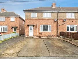 Walton Road, Upton, Pontefract photo