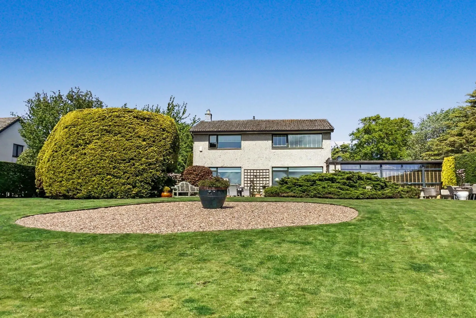 Property photo top 0