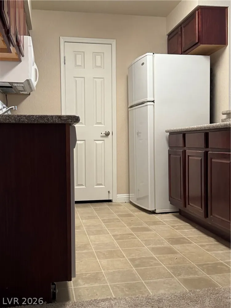 2606 S Durango Dr, Las Vegas, NV 89117