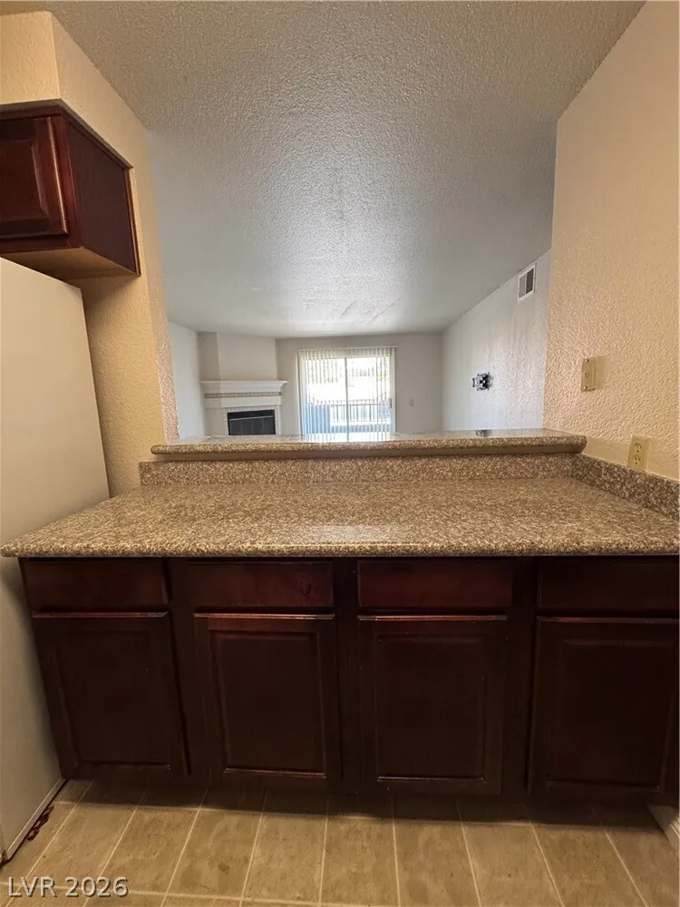 2606 S Durango Dr, Las Vegas, NV 89117