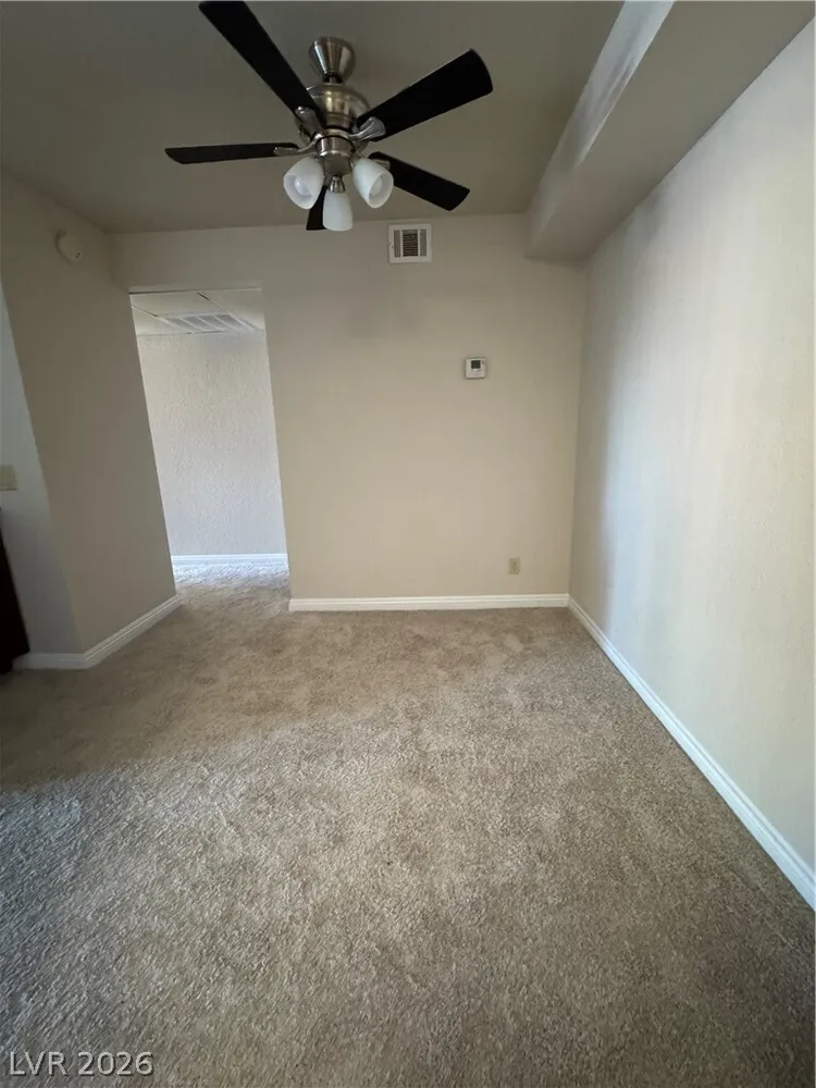2606 S Durango Dr, Las Vegas, NV 89117