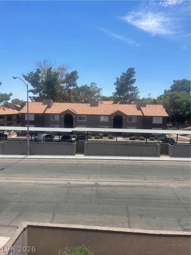 2606 S Durango Dr, Las Vegas, NV 89117