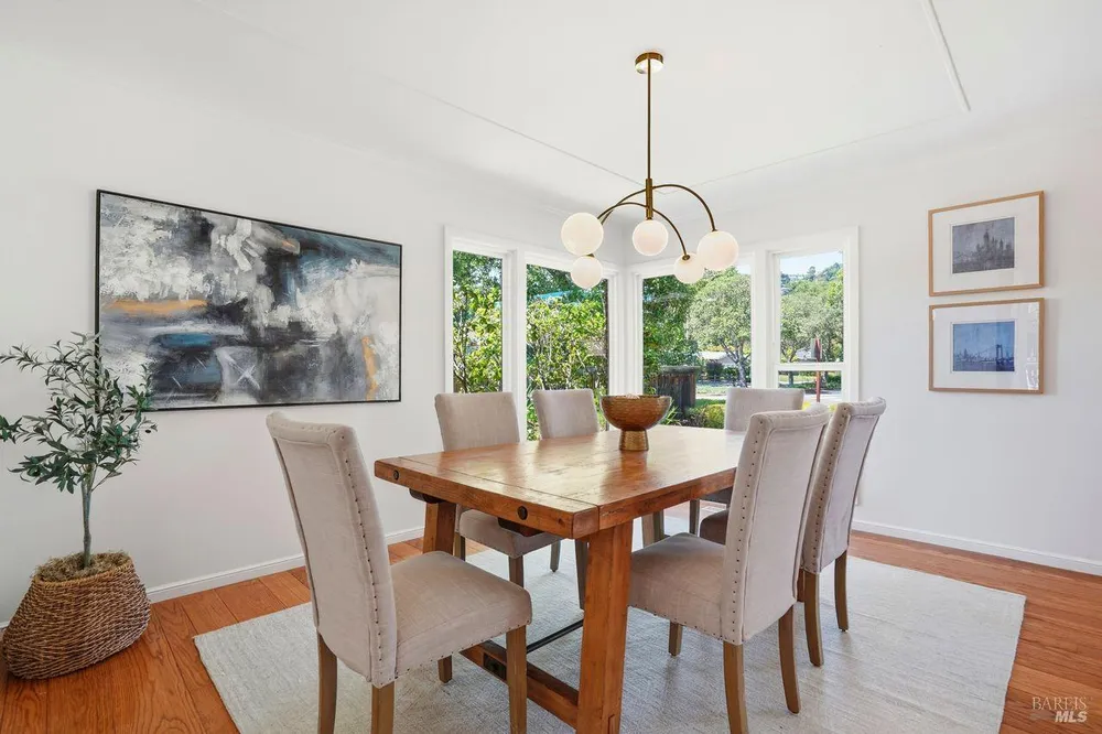 2 Via la Cumbre, Greenbrae, CA 94904