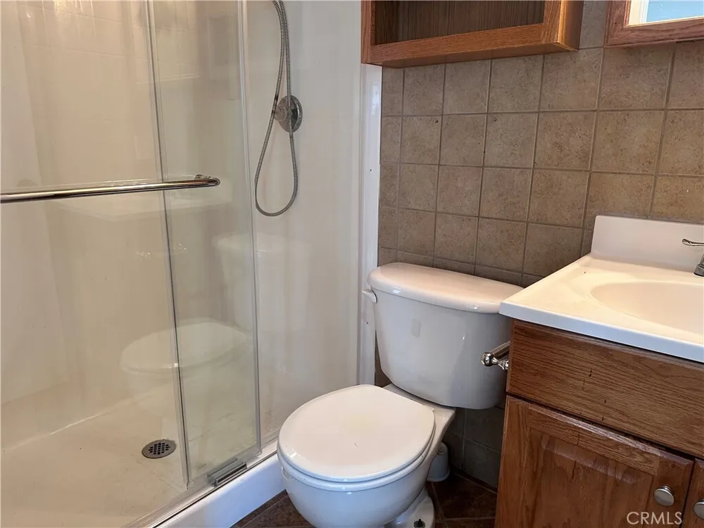 5700 Etiwanda Ave, Tarzana, CA 91356