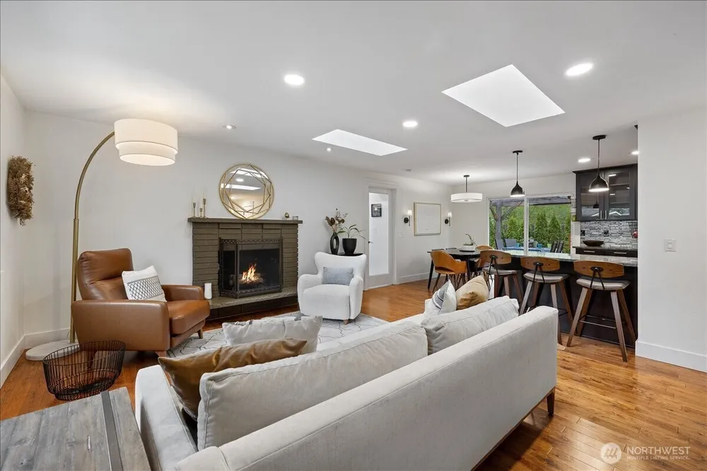 1109 Lewis Ln SE, Issaquah, WA 98027