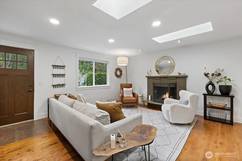 1109 Lewis Ln SE, Issaquah, WA 98027